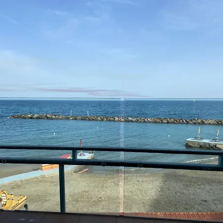 ゲストハウス Rita Sea Front View - Parcheggio Gratuito In サンレモ