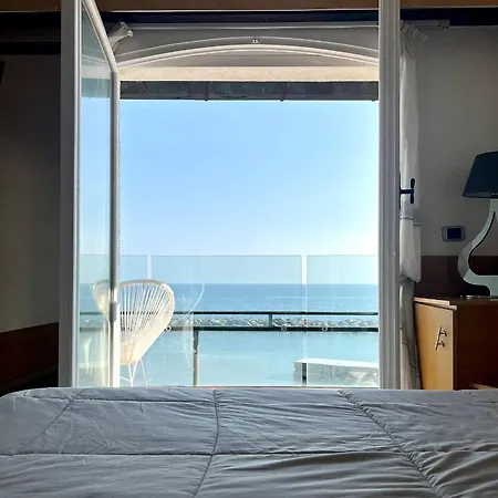 Rita Sea Front View - Parcheggio Gratuito In *