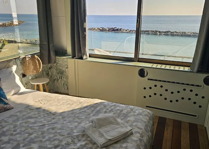 Rita Sea Front View - Parcheggio Gratuito In Penzion Sanremo