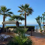 Rita Sea Front View - Parcheggio Gratuito In Pensjonat