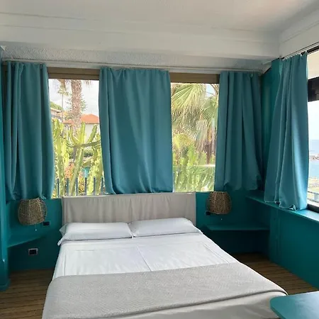 Rita Sea Front View - Parcheggio Gratuito In 4* Sanremo