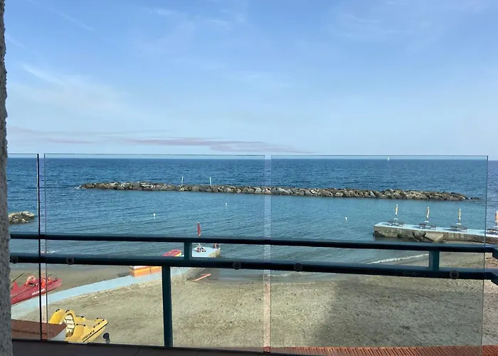 Gæstehus Rita Sea Front View - Parcheggio Gratuito In Sanremo