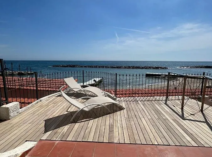 Pensión Rita Sea Front View - Parcheggio Gratuito In